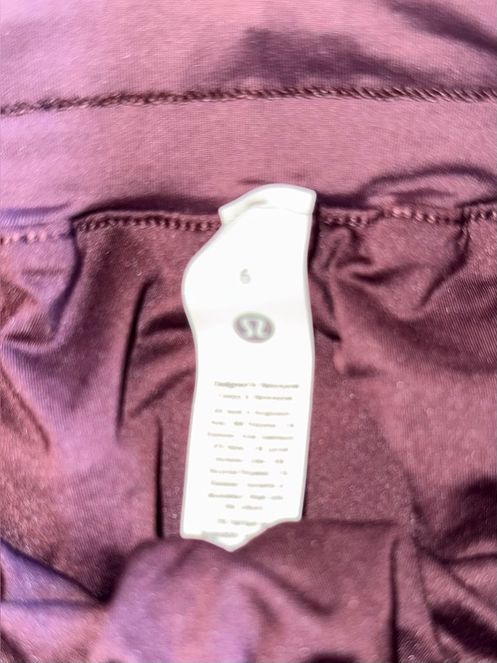 lululemon Track That High-Rise Lined Short 5" SZ 6 Goodnight Plum Exc Condition - Picture 5 of 5